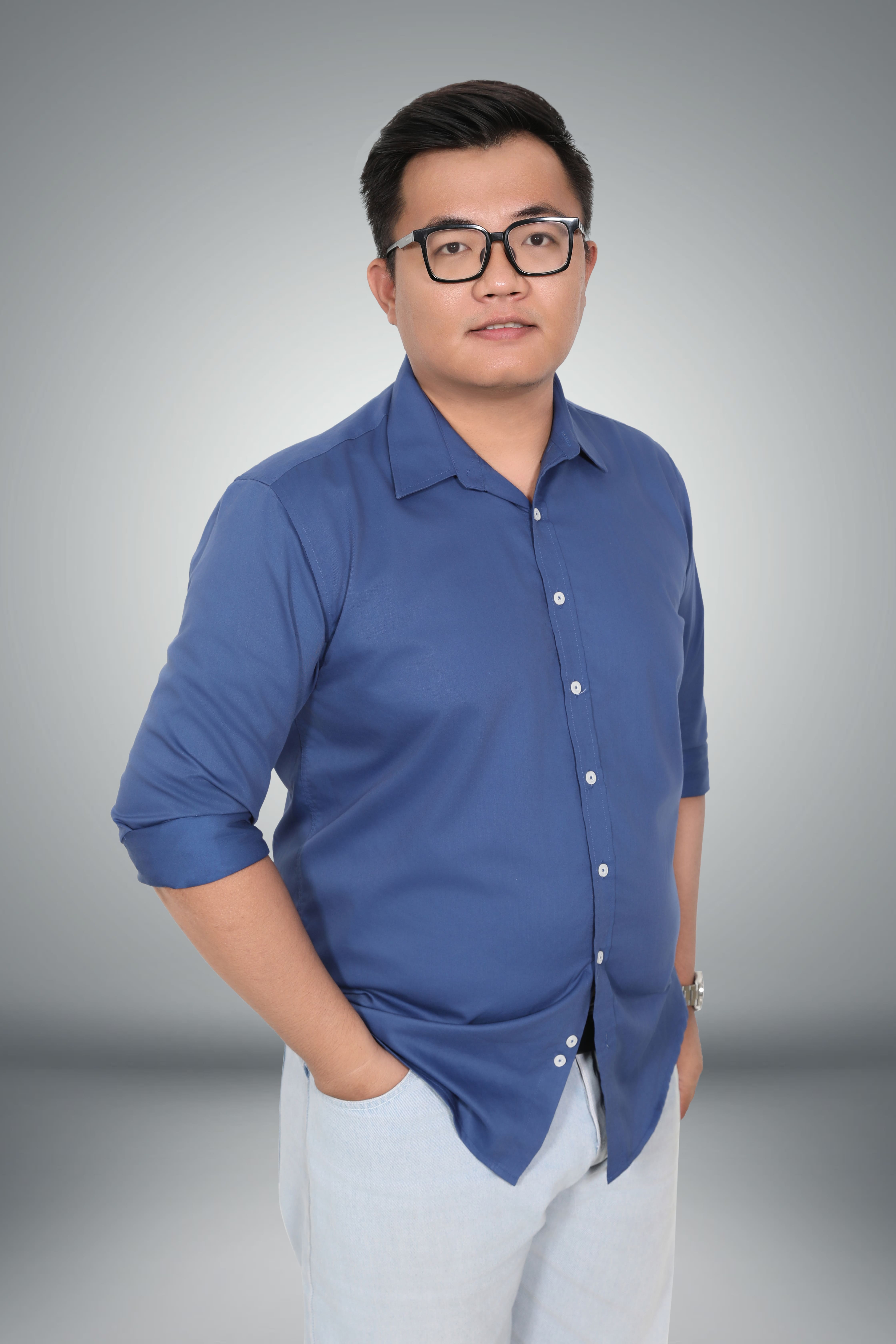 Ảnh giảng viên PHẠM KỲ NAM